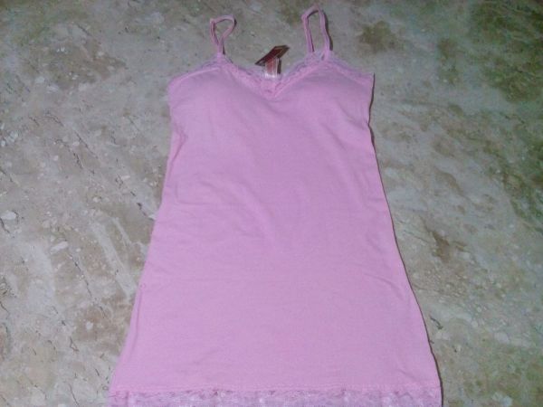 Regata com renda rosa claro, tam. M - No Boundaries